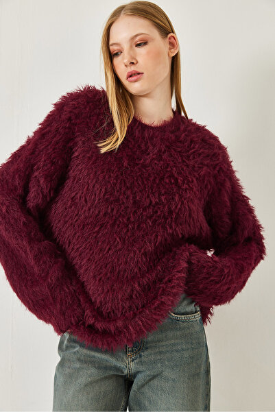 Bianco Lucci Women's Feather Oversize Sweater 241205 60261212