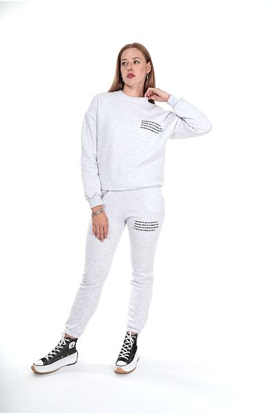 Butik TREND WE Σετ αθλητικής φόρμας με στάμπα με λαιμόκοψη