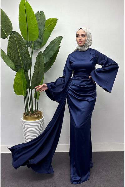 Tesettür Diyarı Women's Arabella Satin Fish Evening Dress with Cape