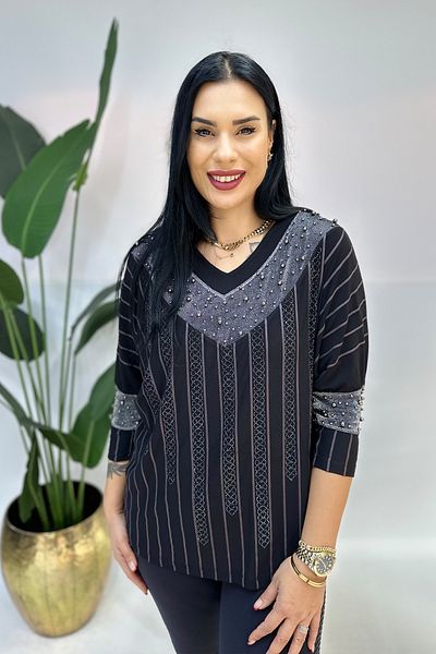 GÖKSEL Rhinestone Printed Plus Size Blouse - Black