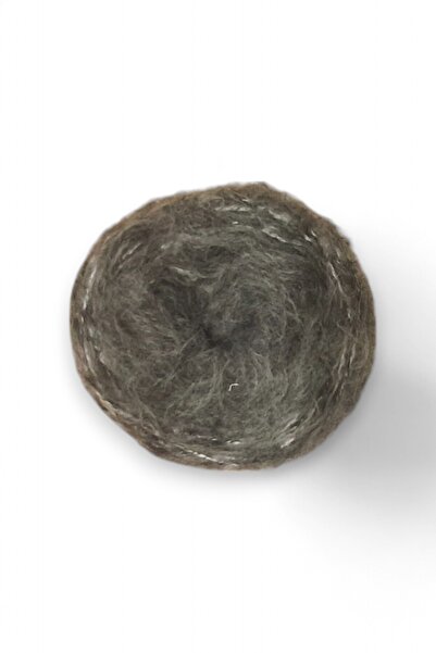 Ece Örgü Tasarım Atölyesi Gri Üzerine Siyah ve Krem Kırçıllı Moher Yün Örgü İpi