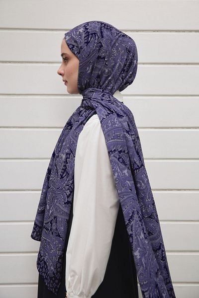 Qef Neela Deluxe Shawl