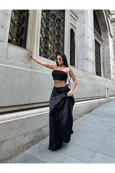 LB Laluna Butik Fusta lungă din satin cu pliuri negre pentru femei