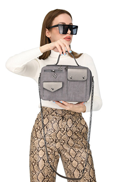 MOLDİVA ZİNCİRLİ OMUZ ASKILI POSTACI ÇANTA VİYANA DERİ ÜÇ BÖLMELİ 3 CEPLİ KAD...