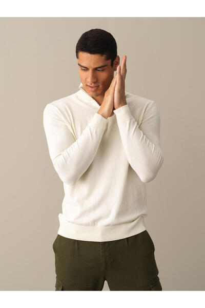 Xint Erkek Ekru Pamuk Dokulu Regular Fit Kazak