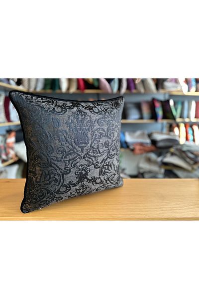 Fabricland PREMIUM SERIA NEGRU CAZĂ KIRLENT 43x43cm