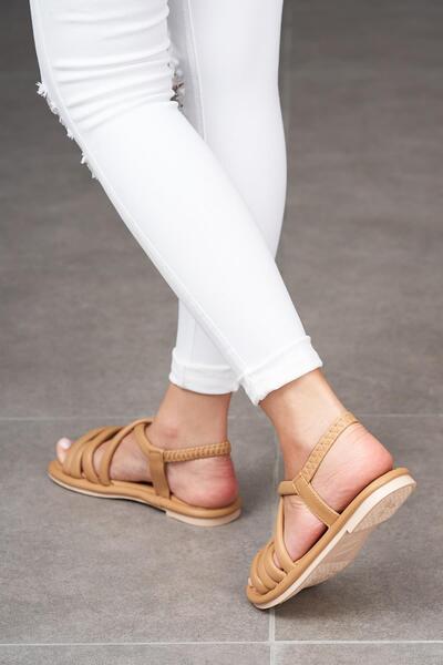 Beyond Women's Nude Spark Puff Elastic Leather Sandals 2cm Byndsprk01