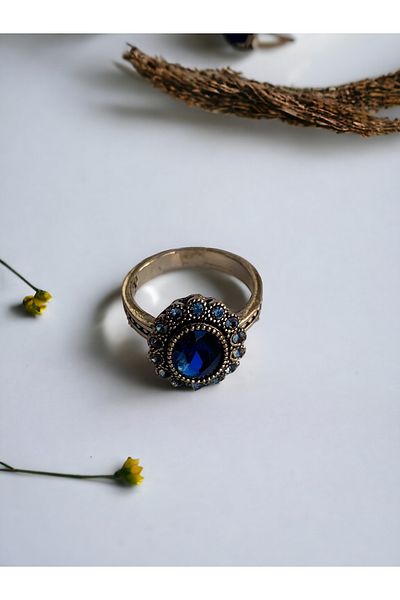 FAYRA ACCESSORIES خاتم بيضاوي - تفاصيل حجر الكريستال