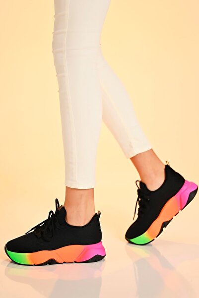 Beyond Byndrsl400 Women's Black Multi 4.5cm Sports Sneakers