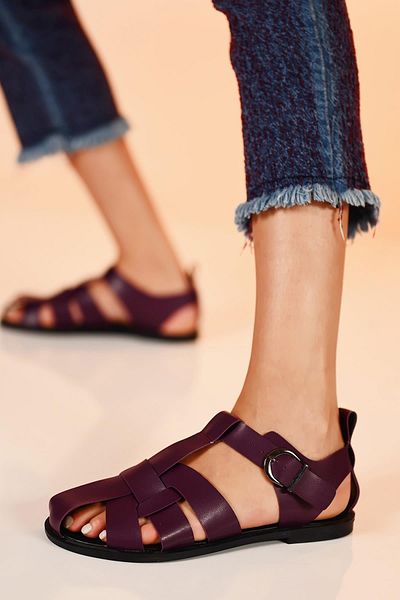 Beyond Woman's Purple Cage Leather Sandal 1cm Byndcg01
