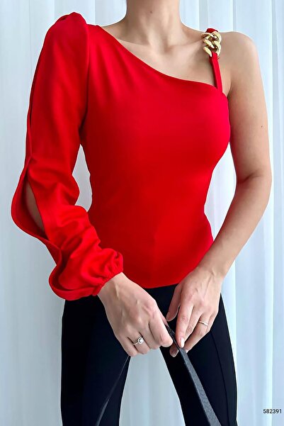 Deafox Single Sleeve Chain Detailed Red Crepe Blouse