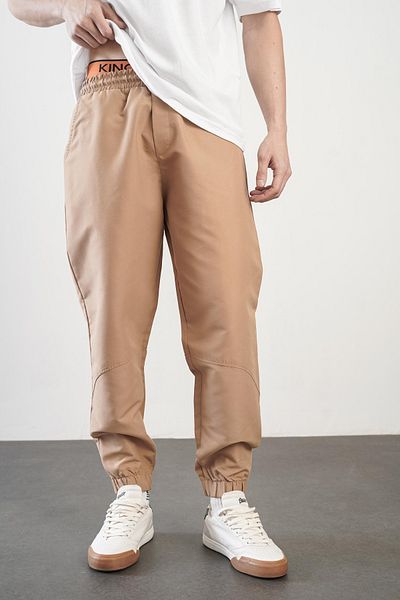 Butik TREND BIZ Ανδρικό παντελόνι Jogger με κανονική εφαρμογή με ελαστική μέση και πόδι