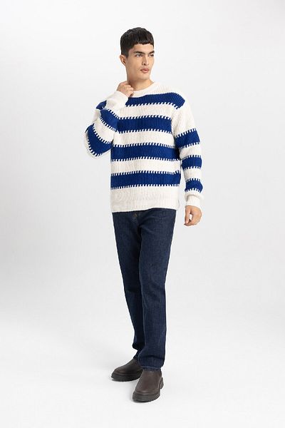 DeFacto Relax Fit Striped Crew Neck Knitwear Sweater B8402Ax23Wn