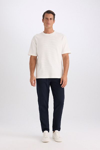 DeFacto Relax Fit Kurzarm-Basic-T-Shirt aus Baumwolle mit Rundhalsausschnitt D2531ax24au
