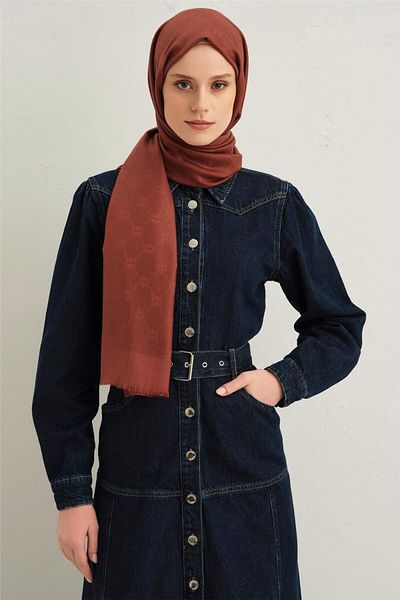 Armine Şal Viscon cu model Orbit 20
