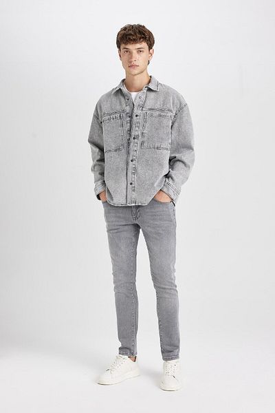DeFacto Übergroßes, weit geschnittenes Baumwoll-Jeans-Langarmshirt D0449ax24au