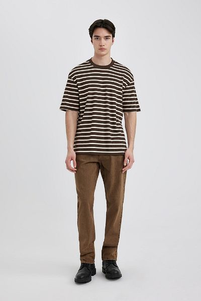 DeFacto Boxy Fit T-Shirt mit Rundhalsausschnitt, gestreift, kurzärmelig, schwerer Stoff, B5910ax24sp