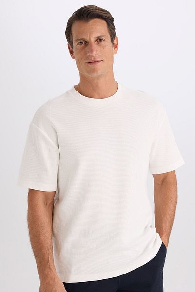 DeFacto Relax Fit Kurzarm-Basic-T-Shirt aus Baumwolle mit Rundhalsausschnitt D2531ax24au