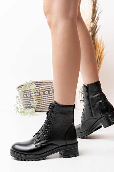 Dericalle shoes Hakiki Deri Fermuarlı Kaymaz Hafif Tabanlı Siyah Kadın Postal Bot