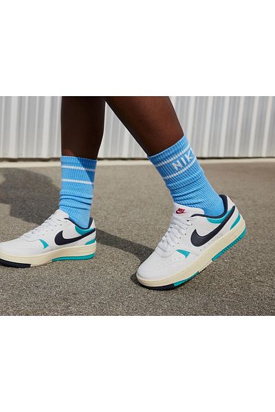 Nike White Unisex Casual Shoes - DX9176-300