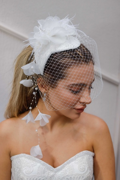 Turkuaz Gelin Kep / Gelin Vualet / Çiçekli İncili Beyaz Şapka