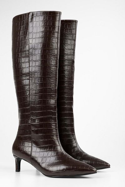 Shoeberry Γυναικείες μπότες Blaze Brown Crocodile με κοντό τακούνι