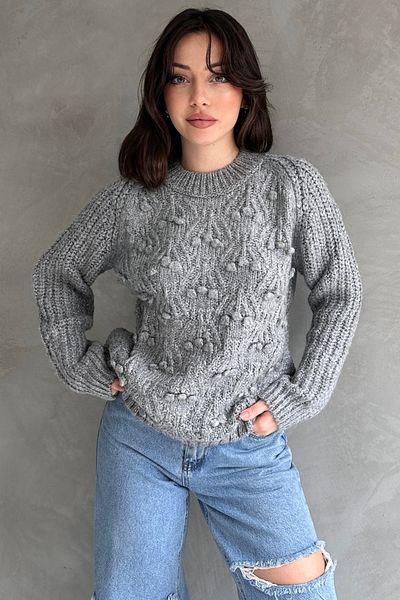 Fav Style Pulover din tricotaje gri - cu decolteu rotund și detaliu înfășurat