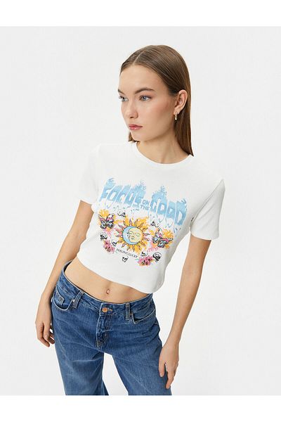 Koton Printed Crop T-Shirt Slim Fit Short Sleeve Crew Neck Cotton