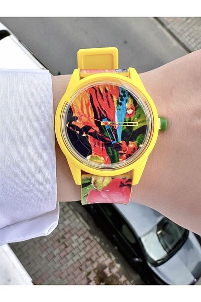 Q&Q Unisex Waterproof Plastic Cord Wrist Watch