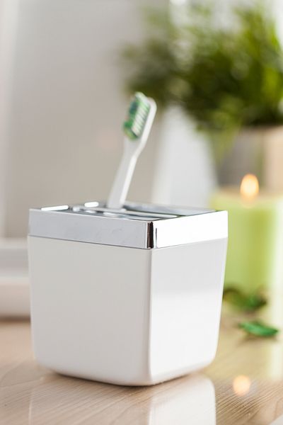 Prima Nova Toskana Toothbrush Holder-White