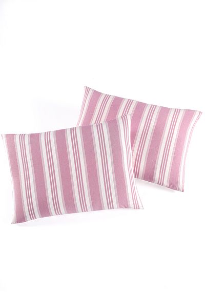Eponj Home Claret Red Sport Striped 2-Piece Pillow Set - Soft Line