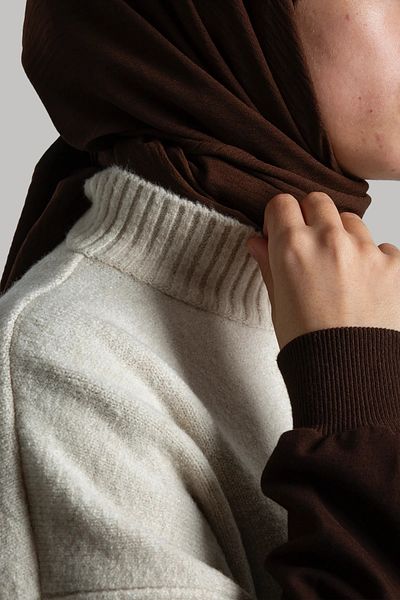 Lemaye Bone Tied Knitwear Vest