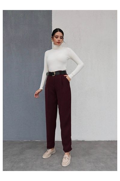 ESRAHELVACI Pleated Trousers with Gold Buckle Belt