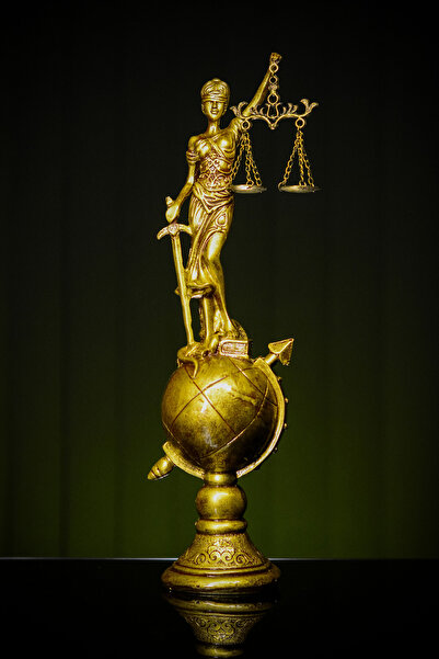 Narçiçeği Takı ve Hediyelik Eşya Özel Tasarım Adalet Tanrıçası Themis Büyük B...