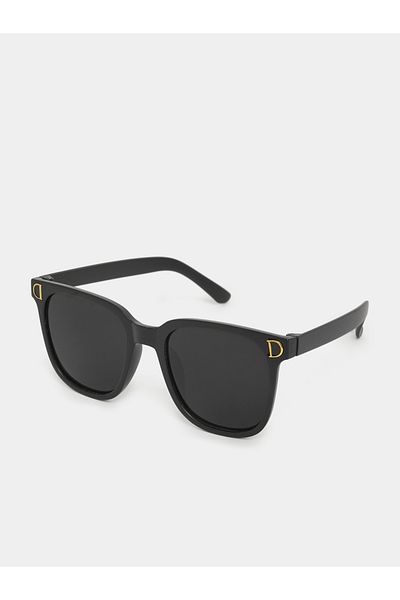 Styli Letter Detail Solid Square Sunglasses