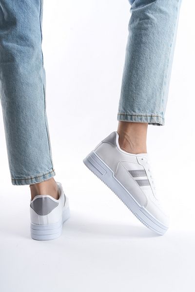 Moda Değirmeni Bílo-šedé dámské vzdušné tenisky Bg1147-101-0001
