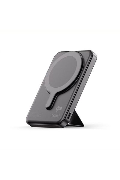 BLUPEBBLE Core Pod Grip 5000mAh Magsafe Powerbank with 15W Qi2 Wireless Charging
