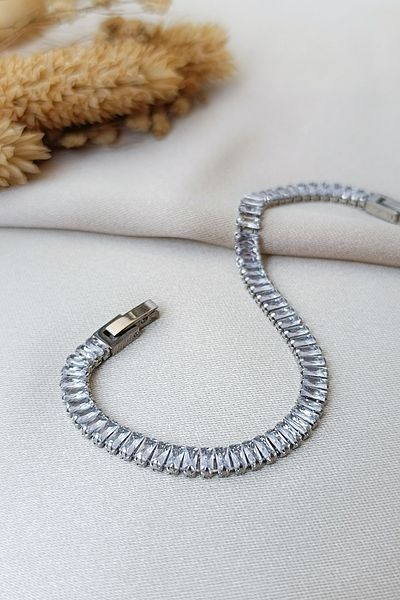 COSİTA Silver Baguette Stone Waterway Bracelet Elegant Luminous Design