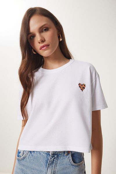 Lovelyİstanbul Tricou din bumbac imprimat cu inimă albă - scurt tricotat LAN0024