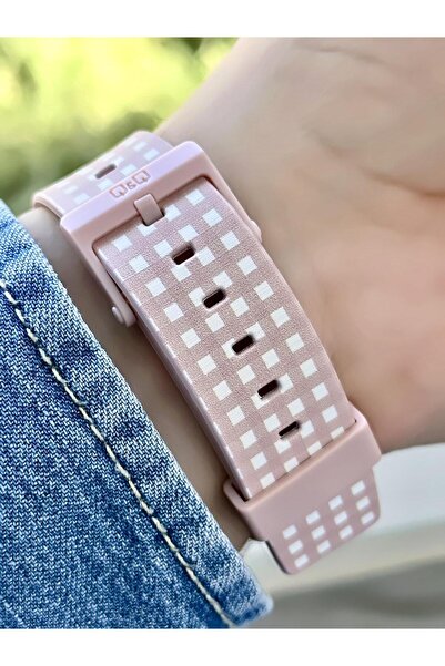 Q&Q Unisex Waterproof Plastic Cord Wrist Watch