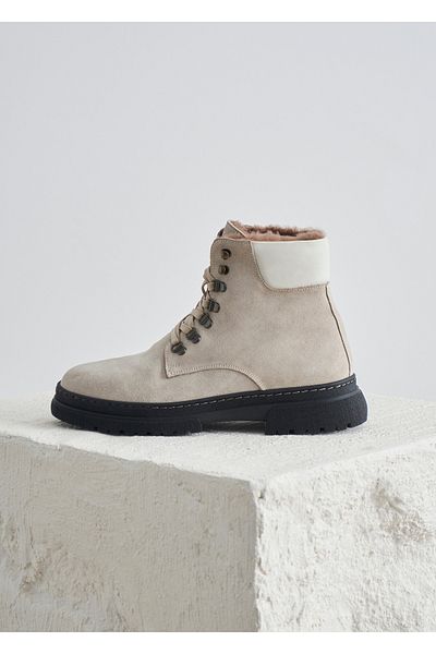 Boris Becker Stone Color Fur Detailed Suede Boots