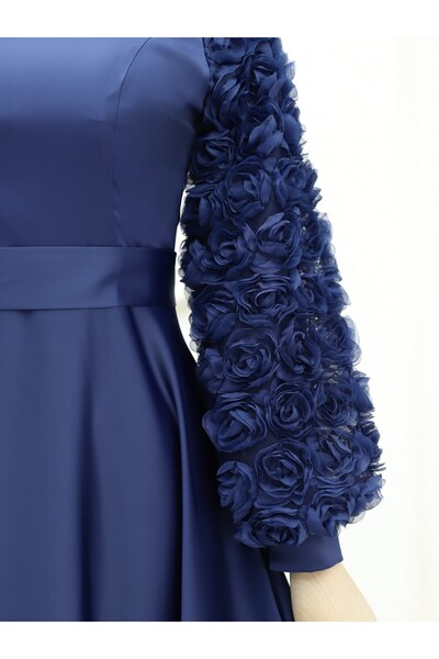 Modamorfo Σατέν βραδινό φόρεμα με ροζ λεπτομέρεια στη φούστα και στα μανίκια - Navy