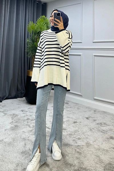 charm butik Πουλόβερ τουνίκ με λαιμόκοψη Navy Blue White