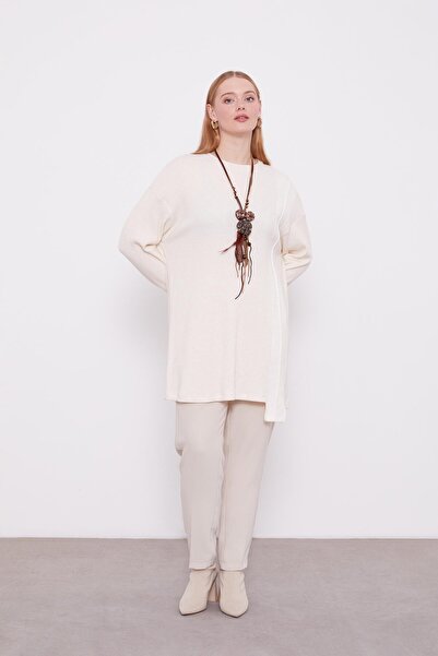 Levidor Wicked Cashmere Tunic with Cream Ethnic Necklace