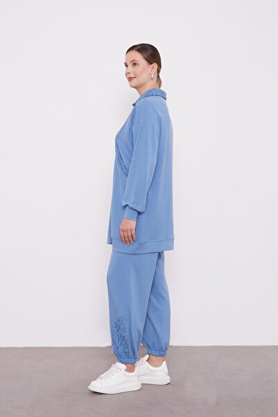 Levidor Αθλητικό κοστούμι με λεπτομέρεια από δαντέλα Indigo