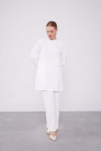 Levidor Ecru Beaded Tunic Set