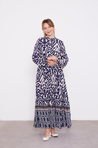 Levidor Тъмносиня рокля с етнически мотиви и волани