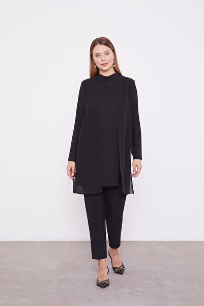 Levidor Μαύρο σετ από σιφόν με κεντημένα ώμους