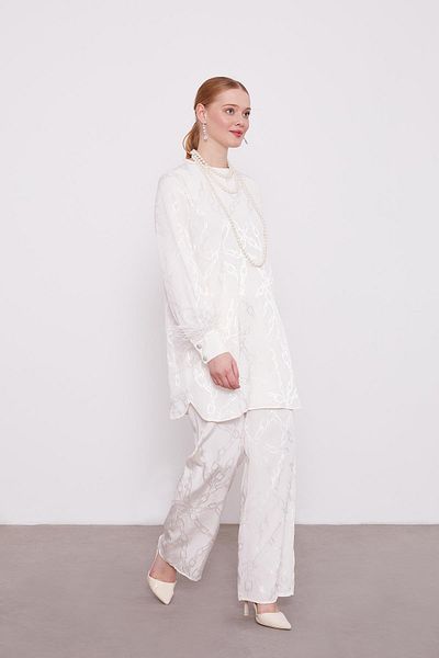 Levidor Ecru Jacquard Chain Pattern Double Set
