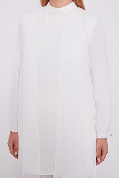 Levidor Ecru Chiffon Shoulder Embroidered Double Suit